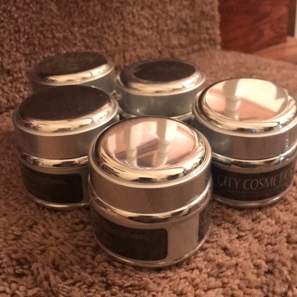 City Cosmetics - Picture 5 of 5